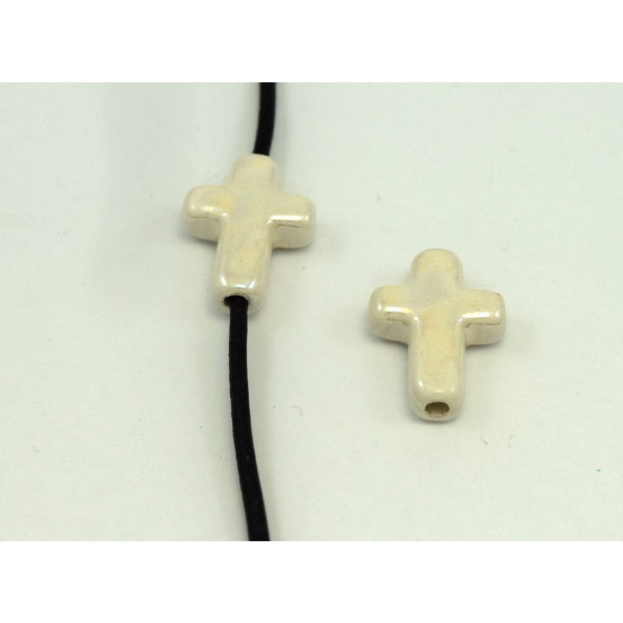 Κεραμικός μεσαίος σταυρός 20x17mm με διαμπερή τρύπα Ø2.2 σε λευκό περλέ σμάλτο εξαιρετικής ποιότητας τιμή ανα τεμάχιο