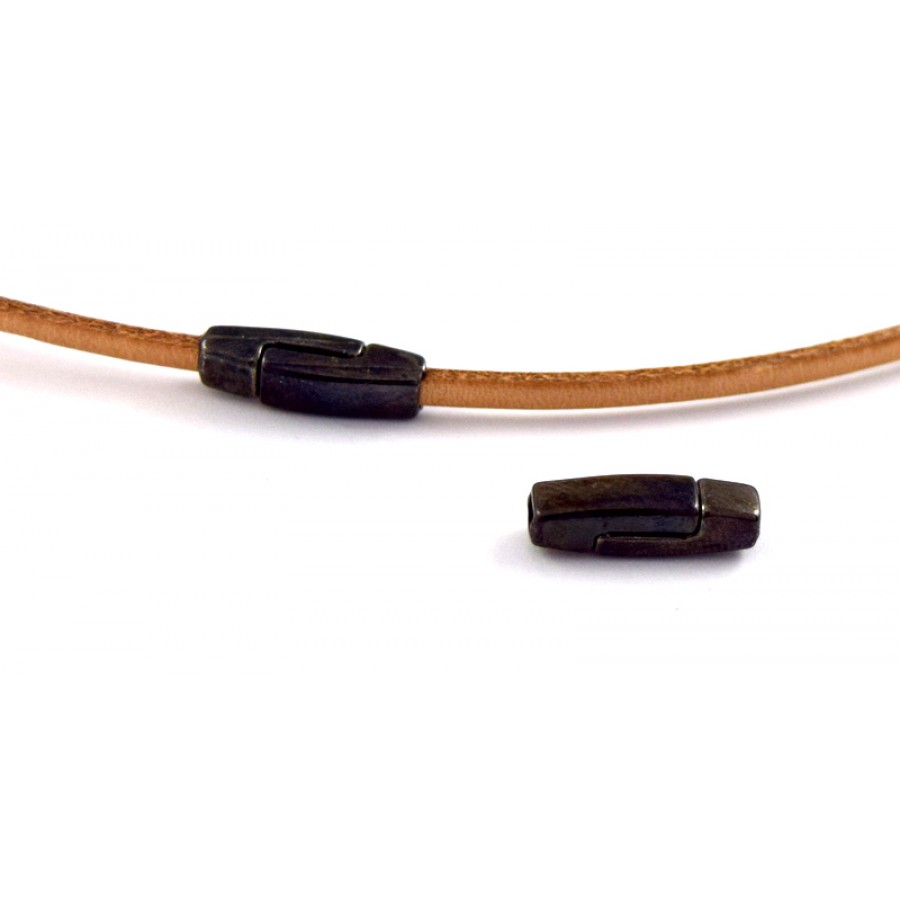 Μεταλλικό μαγνητικό κούμπωμα 17 x 5 mm στενό πλακέ κορδόνι-δέρμα 3x2mm σε gun metal τιμή ανα κούμπωμα