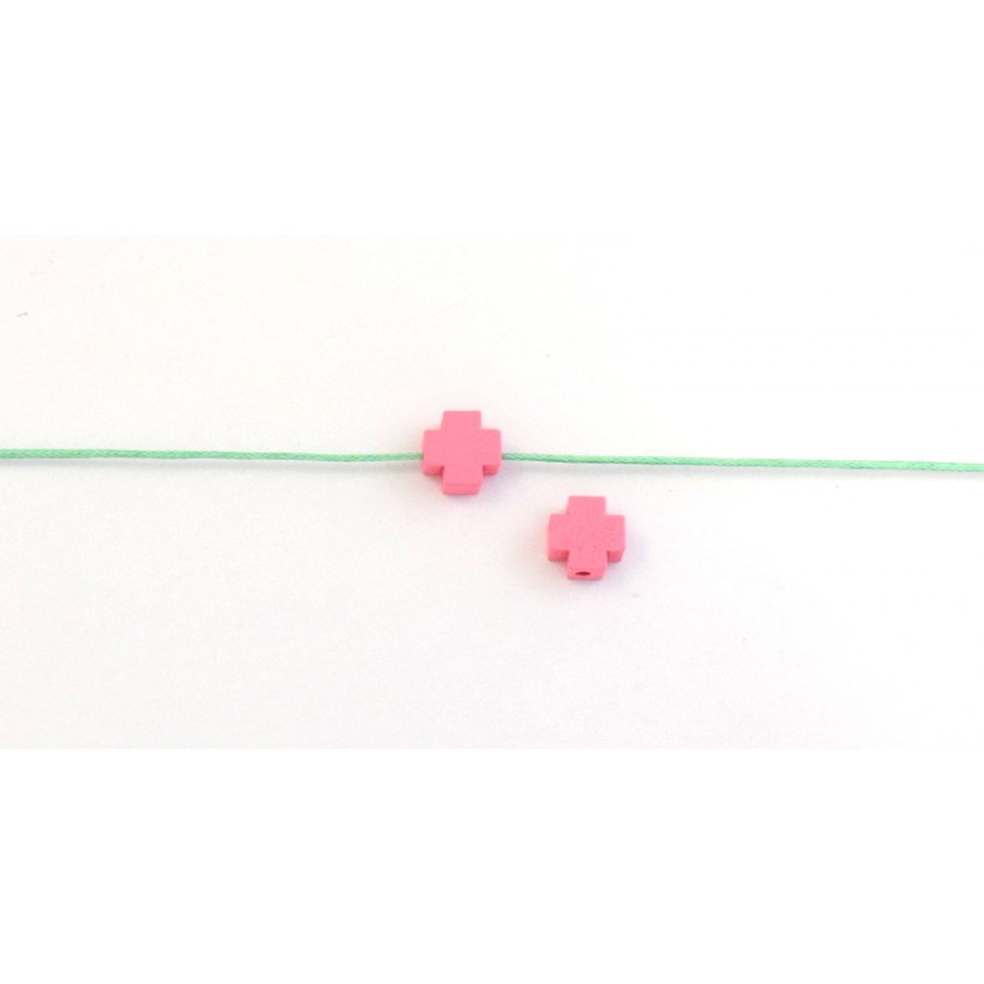 Ξύλινη χάντρα σταυρός 8mm με τρυπα 1.3mm σε ροζ χρώμα τιμή ανα τεμάχιο