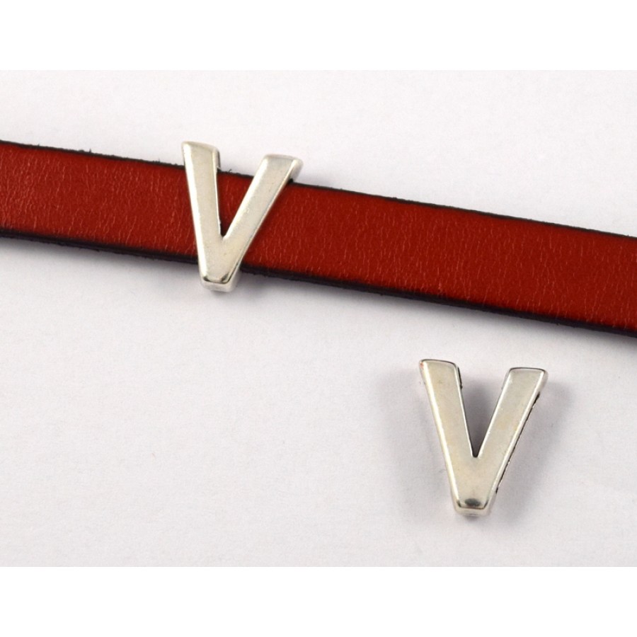 Μεταλλικό περαστό γράμμα "V" ή "Λ"  σε ασημί αντικέ-ανα τεμάχιο