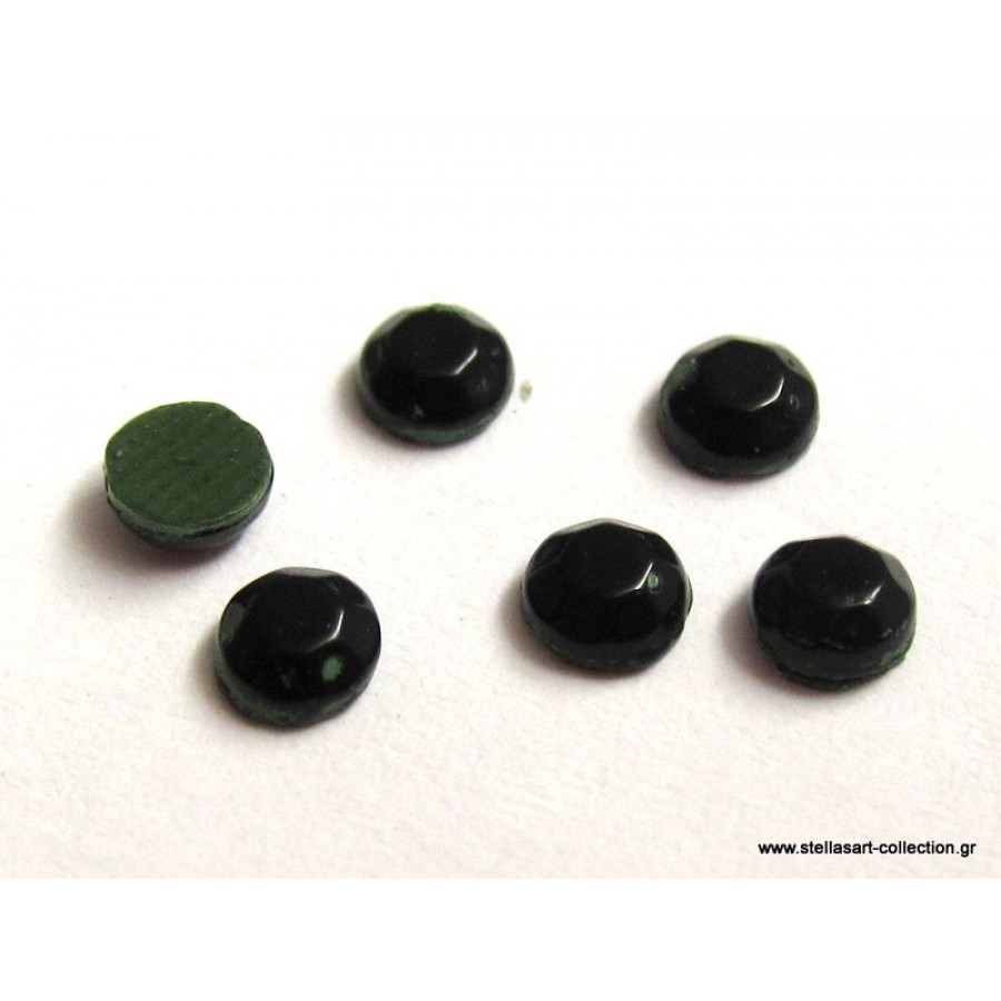 Μικρό 4mm μαυρο θερμοκολλητικό στρασάκι σε μαύρο χρωμα(μπορει να προσαρμοστει  και σε ολα τα μεταλλικά στοιχεια και με κόλλα)-τιμη ανα 10 τεμάχια