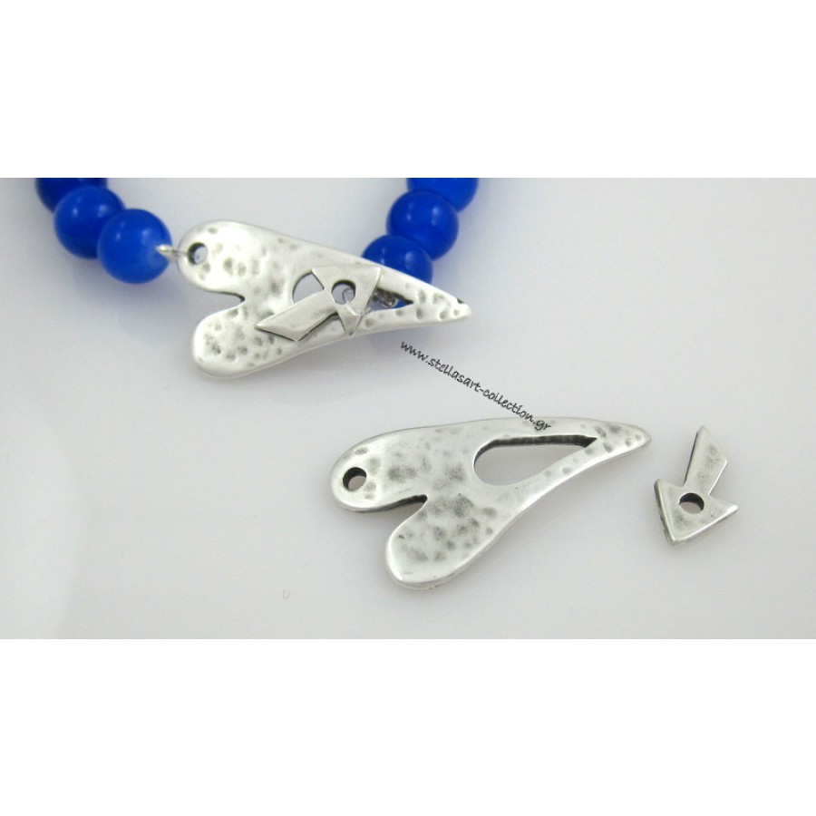 Διπλο κουμπωμα  ελαφρά Σφυρήλατο καρδιά 19 x 33 mm αποτελουμενο απο  δύο μέρη σε ασημί αντικέ     τιμη ανα κουμπωμα(σετ 2 κομματια)
