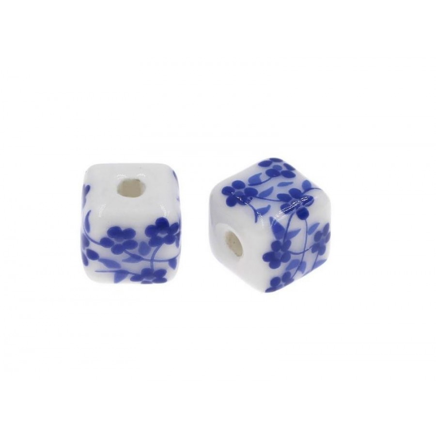 Κεραμικός κύβος 10mm λευκός με μπλε λουλούδια, κατάλληλο για την κατασκευή κοσμημάτων-ανά τεμάχιο