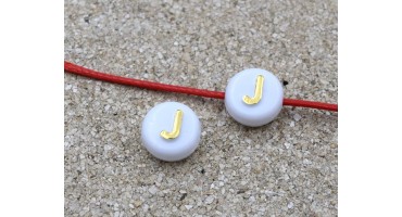 Ακρυλικό στρογγυλό,περαστό, λευκό με χρυσαφί γράμμα "J"-ανα τεμάχιο