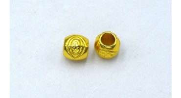 Χάντρα μεταλλική σε χρυσαφί χρώμα με ανάγλυφη επιφάνεια σαν τριαντάφυλλο, κατάλληλη για την κατασκευή κοσμημάτων-ανά τεμάχιο