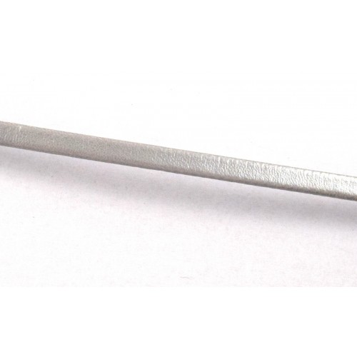 Πλακέ δερματίνη 5x2mm σε ασημί χρώμα-ανα μέτρο