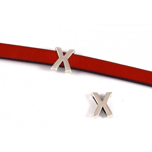 Μεταλλικό περαστό γράμμα ''X'' 15mm  σε ασημί αντικέ κατάλληλο για πλακέ κορδόνι 10x2mm τιμή ανα τεμάχιο
